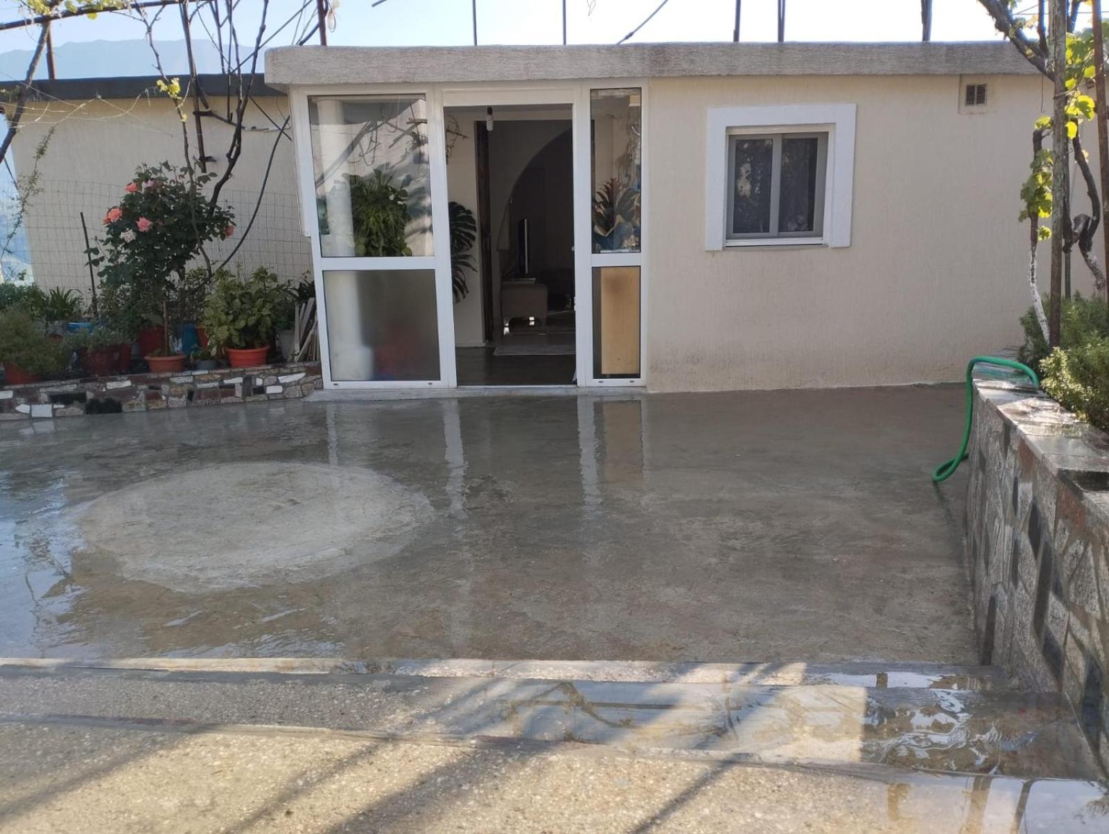 Rondo Guesthouse Gjirokastër Esterno foto